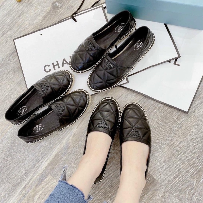 Giày slipon prada trần trám