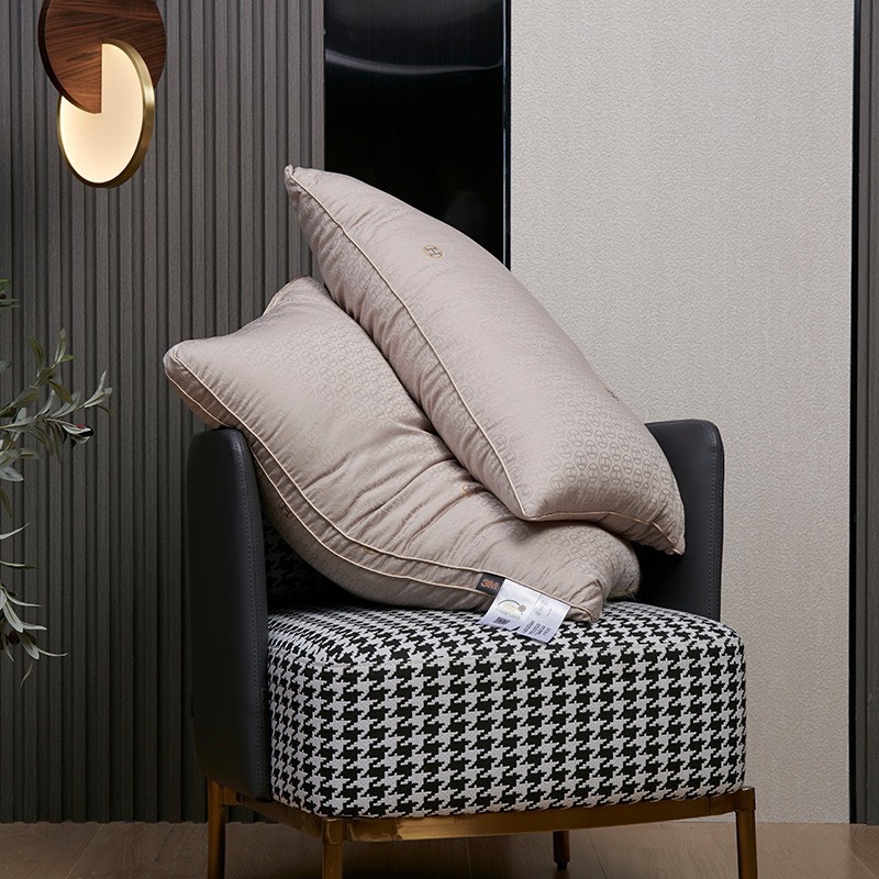 Gối Tencel Bông Đậu Chữ H Họa Tiết 5D Vân Chìm