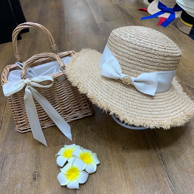 Mũ cói la face nơ trắng icon M