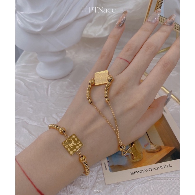 Lắc tay titan dáng rút mặt thương hiệu vuông freesize cá tính .PTNACC.