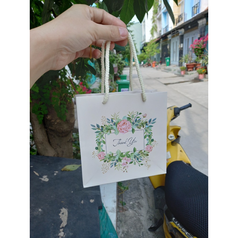 25 cái - Túi giấy vuông đựng mỹ phẩm quà tặng phụ kiện nước hoa nhỏ - Mẫu số 14 Bông xanh