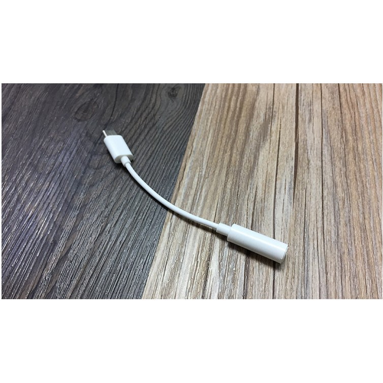 - Cáp Chuyển Audio USB Type-C Sang Đầu 3.5