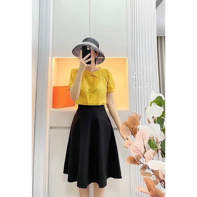 Chân Váy Công Sở Kiểu Dáng Xòe Phong Cách Tiểu Thư Xinh Đẹp WD8556