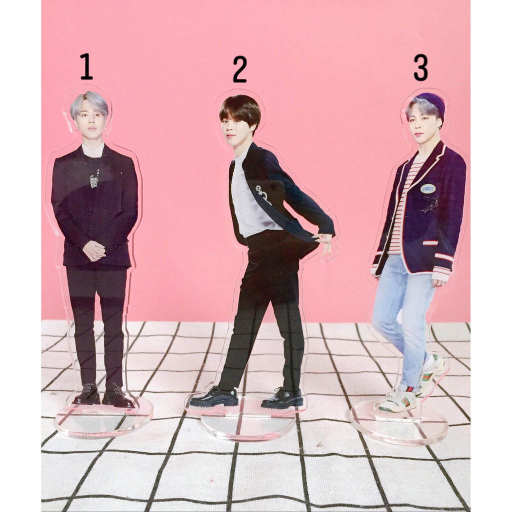 Standee tượng đứng Bangtan và thành viên trang trí bàn học bàn làm việc