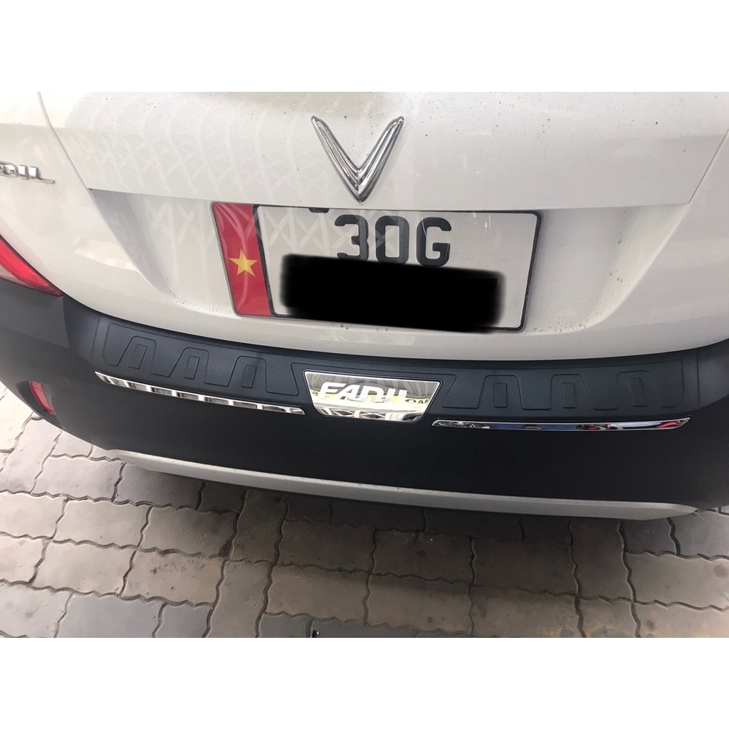 Chống trầy cốp ngoài Fadil 2018 2019 2020 2021 Mẫu Nhựa 3D cao Cấp