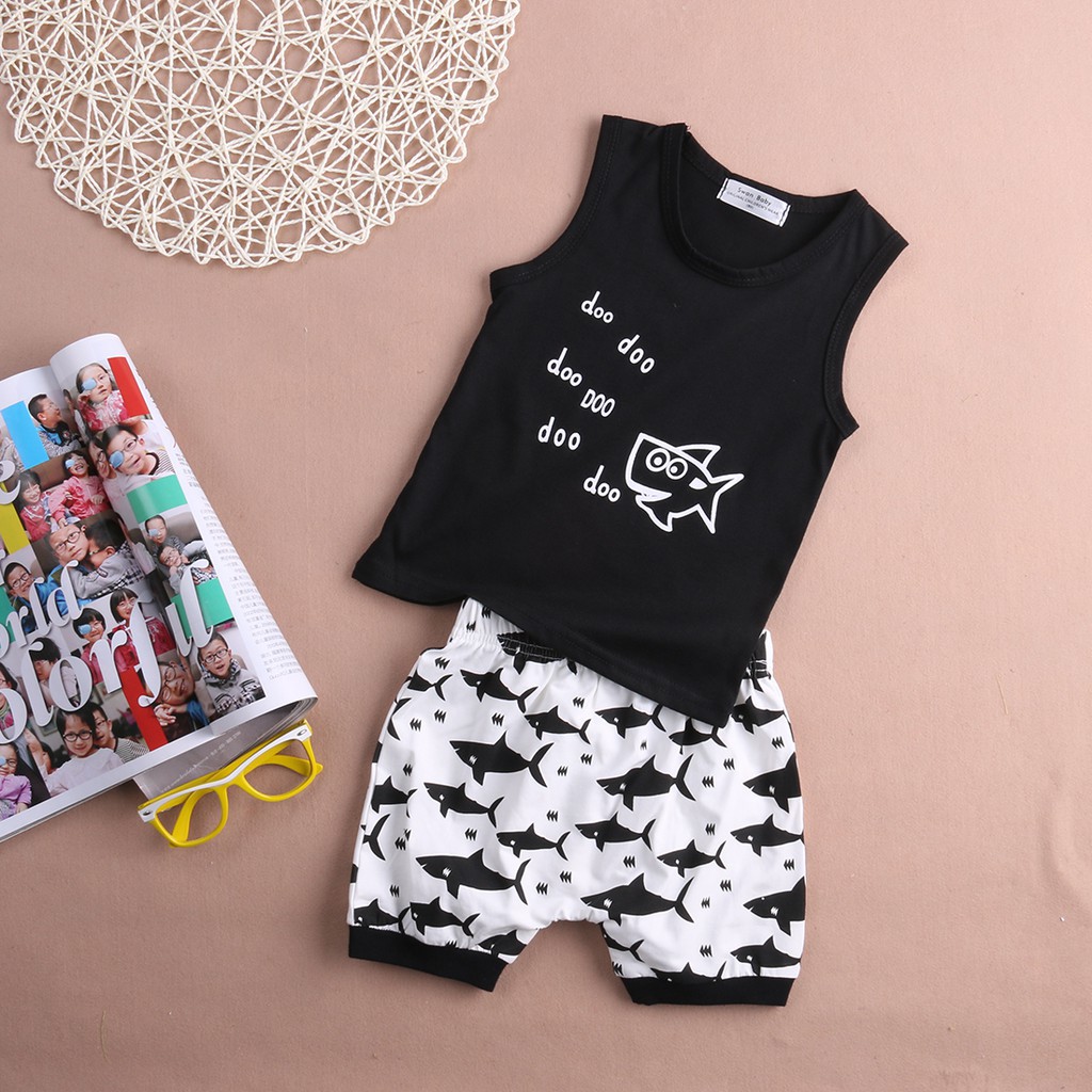 Set áo sát nách + Quần short in hình cá mập dễ thương cho bé trai
