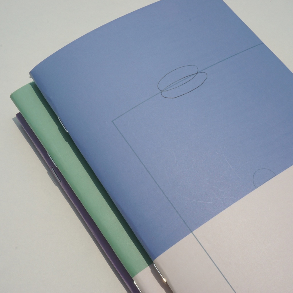 Tập vở học sinh A5,B5 bìa xanh dương 80gsm ruột ô vuông-kẻ ngang