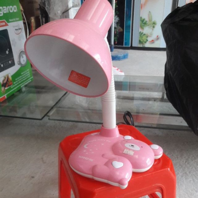 Đèn học Sunhouse sl 06P