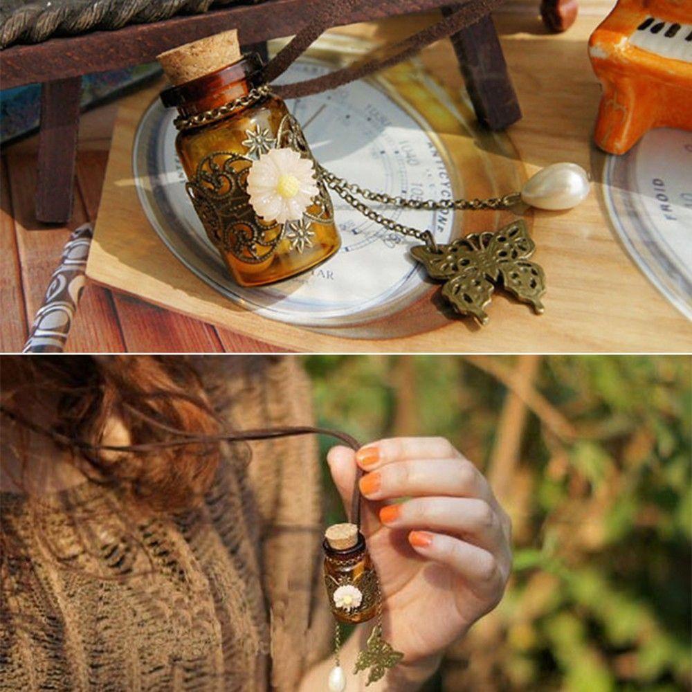 Vòng cổ Da Mặt Hình Bướm Dễ Thương