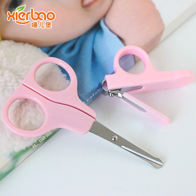 Set kéo và kiềm cắt móng cho bé