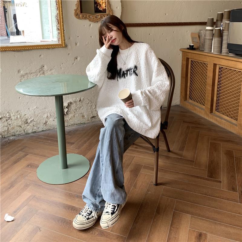 Áo sweater dệt kim form rộng cổ tròn in họa tiết chữ hợp thời trang cho nữ