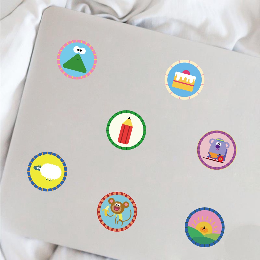 J· Bộ Hình Dán Chống Thấm Hey Duggee, 50 tờ/bộ