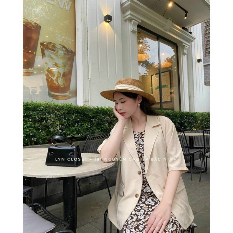 Áo blazer nữ- áo vest nữ cộc tay chất mát dáng rộng 2 khuy thanh lịch hot trendy - khoác ngoài