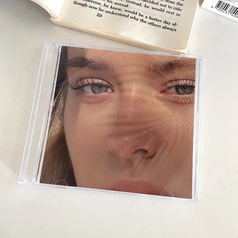 Case CD vintage trang trí