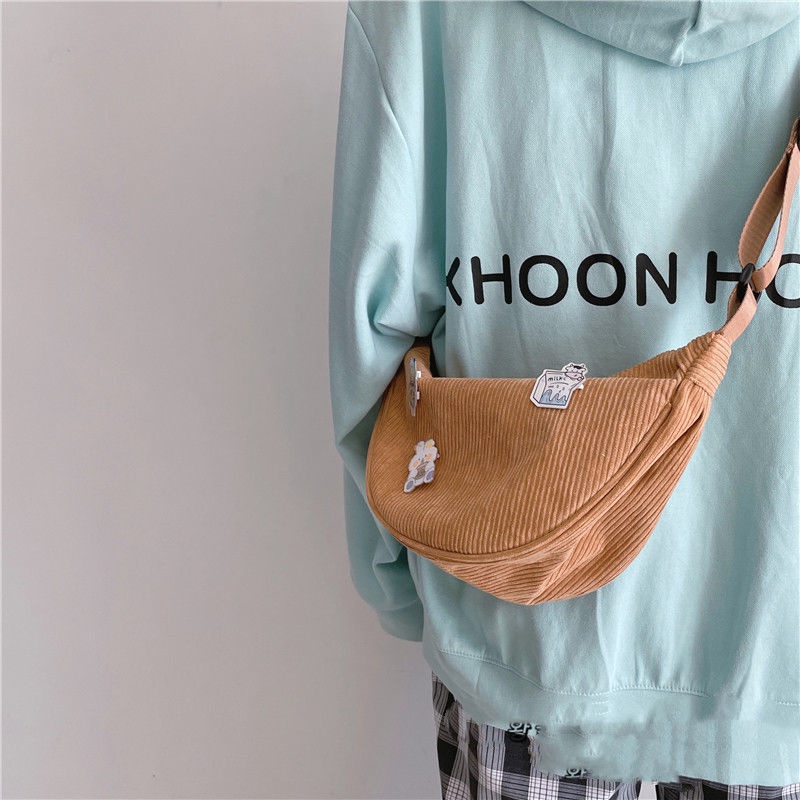 Túi Đeo Chéo Vải Nhung Phong Cách Harajuku Cổ Điển Hàn Quốc 6 Kiểu Dành Cho Bạn Gái