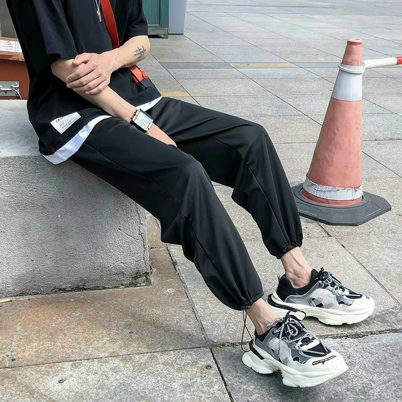 Quần nỉ Basic Dây Rút Bo Gấu Ống Rộng Unisex