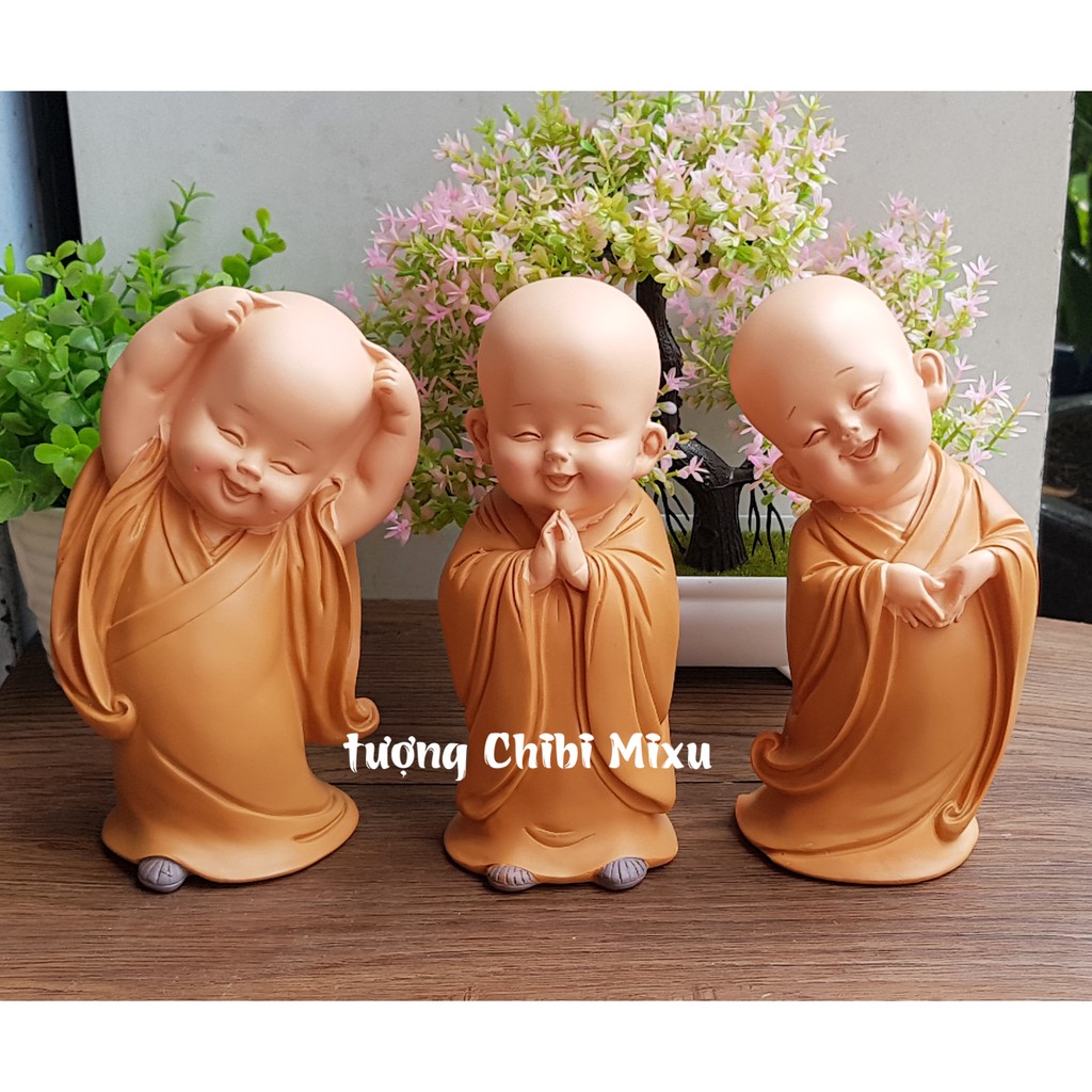 Bộ 03 tượng chú tiểu áo nâu - mẫu chú tiểu đứng 16.5cm | BigBuy360 - bigbuy360.vn