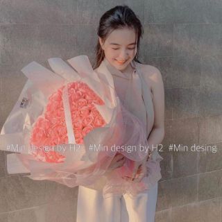 Set áo yếm hồng quần trắng