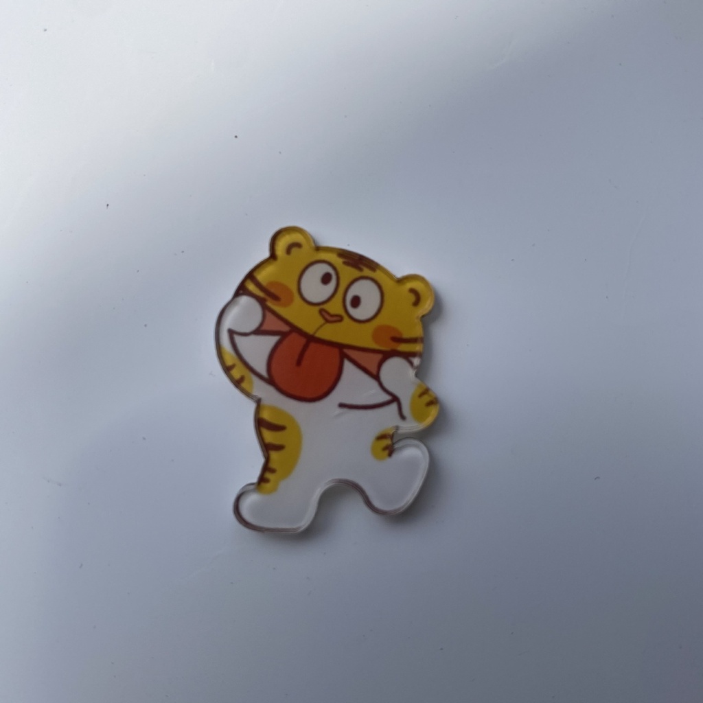 Sticker cài áo, Huy hiệu balo dễ thương Tobun Fashion nhựa acrylic SPM08