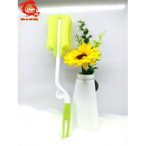 Cọ rửa bình sữa Pigeon đa năngCHÍNH HÃNG dẻo dai giúp cho mẹ dễ dàng hơn trong việc vệ sinh bình sữa.