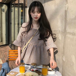 Áo sơ mi kẻ tay xòe