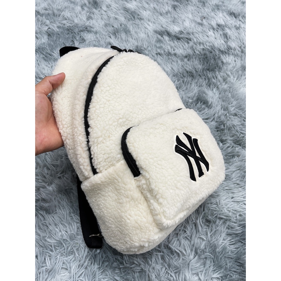 Ba Lô Thời Trang Fleece Backpack White B415