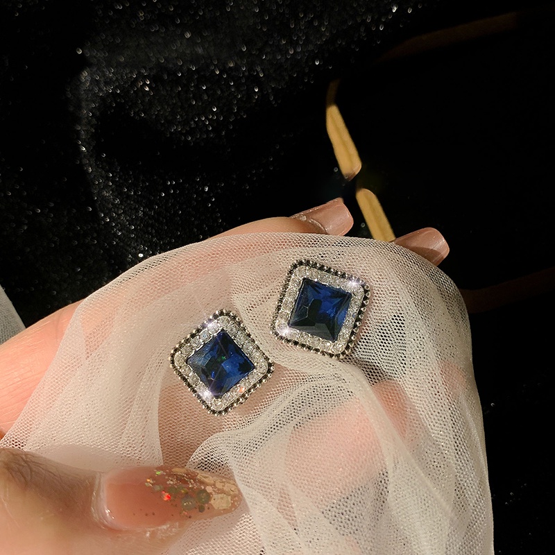 Đôi khuyên tai MOCHASHU mạ bạc 925 đính đá zircon dáng vuông xinh xắn thời trang