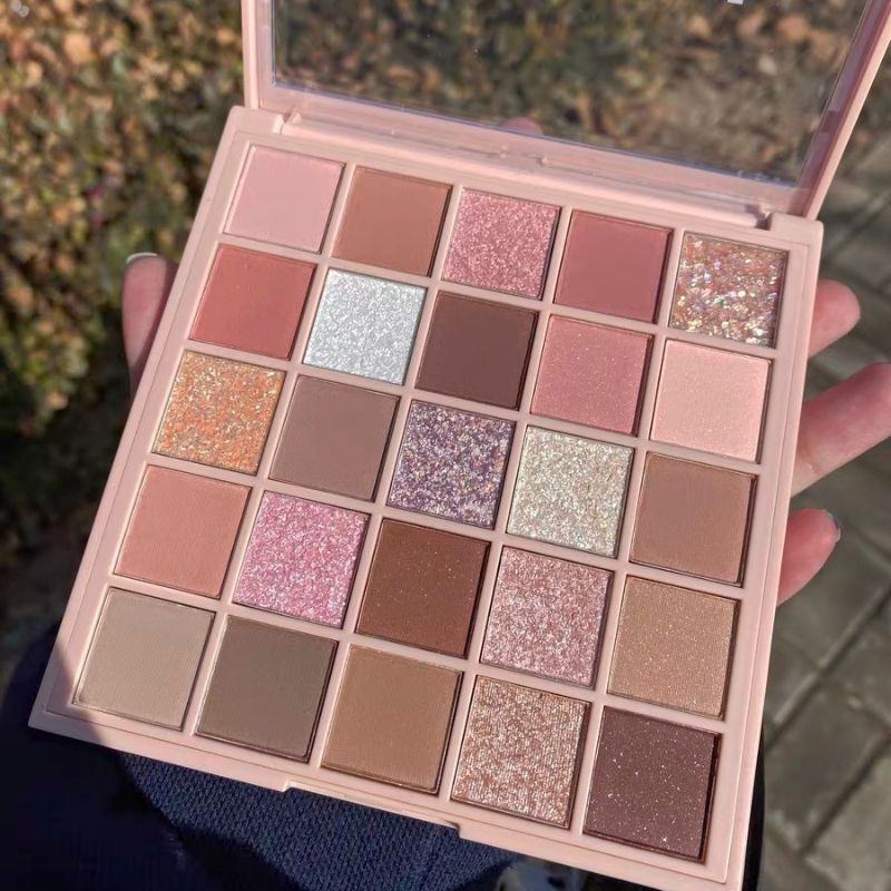 GOGO TALES - Bảng mắt Gogo Tales 25 ô Back To Reality