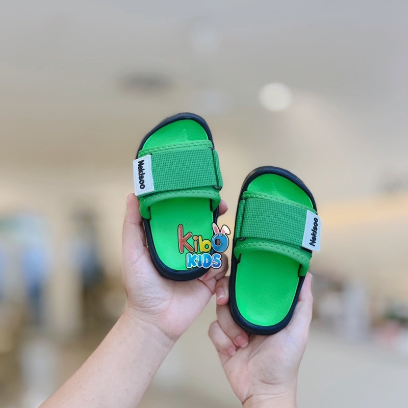 Dép Lê cho bé - Dép quai ngang siêu mềm êm chân có chống trơn cho bé A201