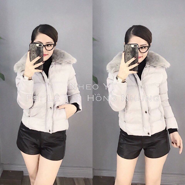 Áo phao cổ lông chuẩn ảnh hai màu đen trắng