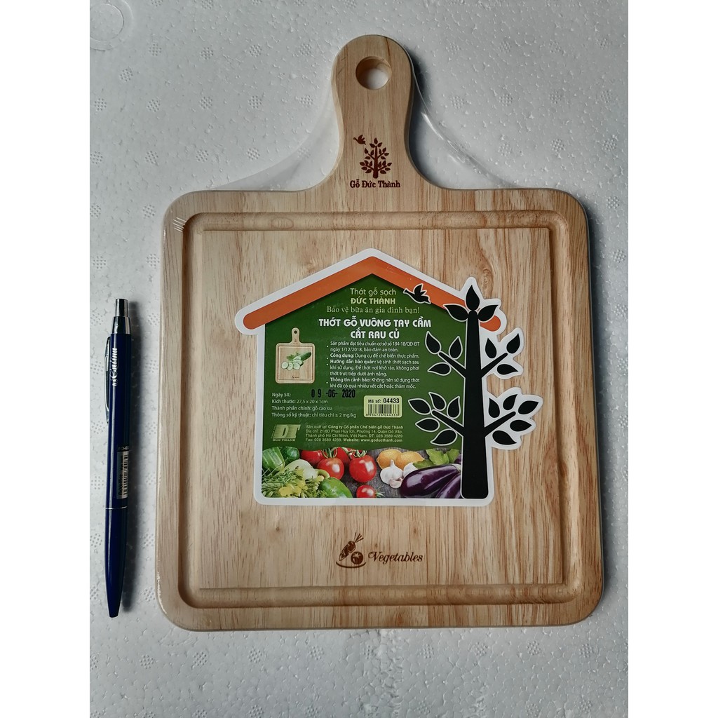 Thớt gỗ vuông tay cầm ĐỨC THÀNH