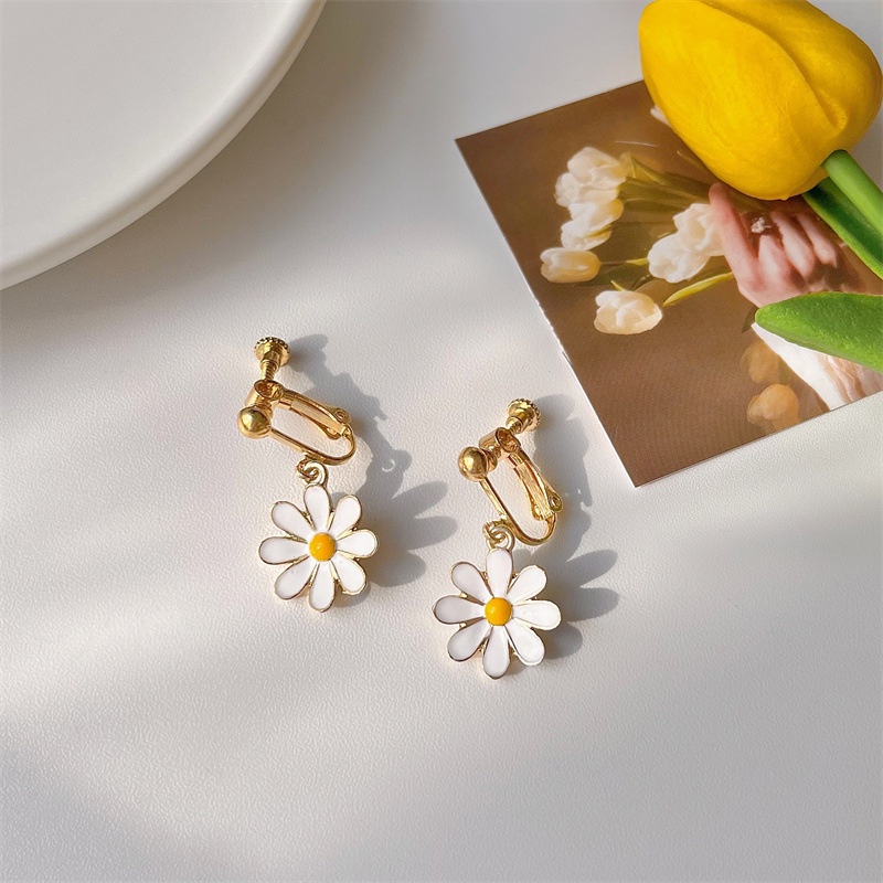 Bông Tai Mạ Bạc 925 Hình Hoa Cúc Nhỏ 2022 Thời Trang Xuân Hè Phong Cách Mới Cho Nữ