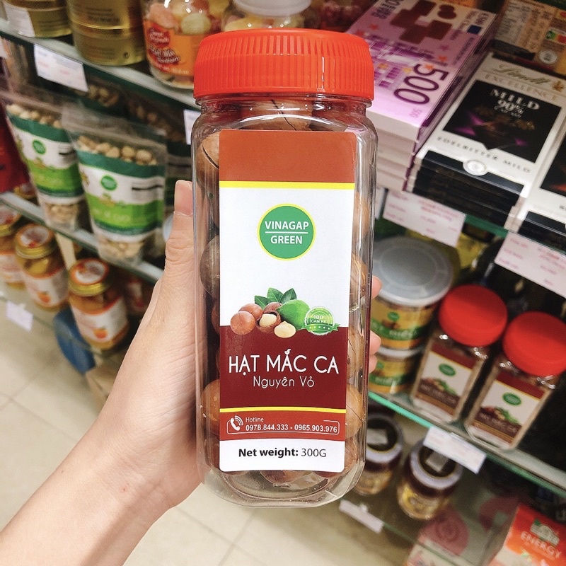 Hạt Macca nguyên vỏ Úc- 300g - Có dụng cụ tách vỏ-