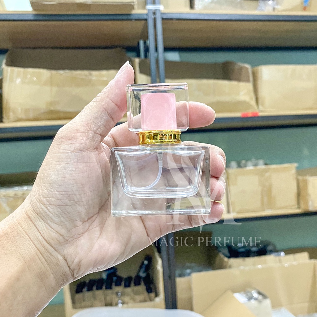 Chai lọ rỗng đựng nước hoa thủy tinh cao cấp nắp pha lê nhiều màu dung tích 30-50ml dạng phun sương