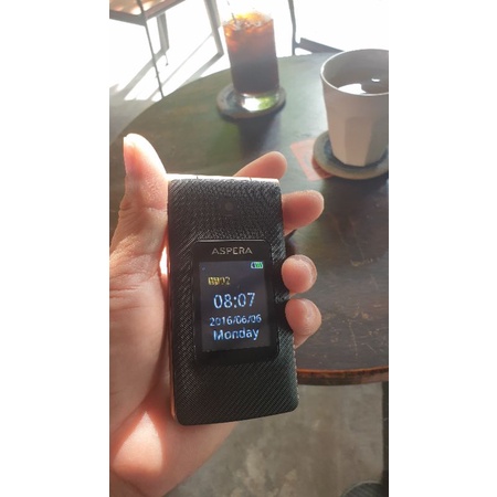 Điện thoại nắp gập ASPERA