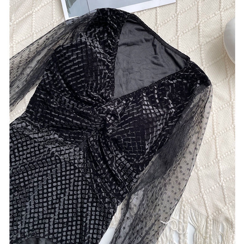 Bộ đồ bơi một mảnh tay dài thời trang quyến rũ cho nữ