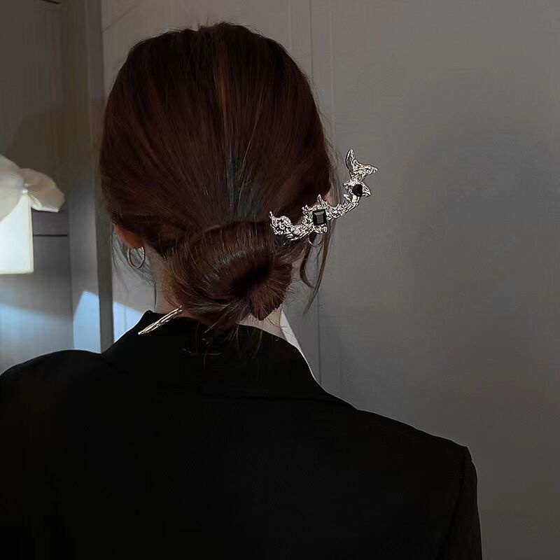 Kẹp Tóc Kim Loại Đính Đá Mặt Trăng Hình Bướm Phong Cách Trung Hoa