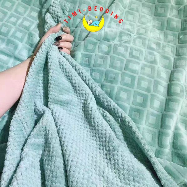 Chăn lông thỏ queen blanket có khóa kéo thể lồng được ruột kích thước 2x2,3m nặng 2,5kg- Timibedding