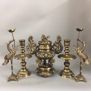 Bộ đỉnh lư thờ bằng đồng hun màu giả cổ cao cấp F34 tam sự ngũ sự đỉnh hạc nến