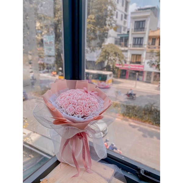 Quà sinh nhật- bó hoa hồng sáp 35 bông siêu xinh