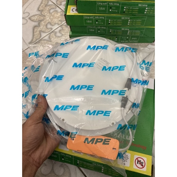 Đèn led âm trần panel 18w ánh sáng trắng vàng trung tính 3 màu MPE RPL-18