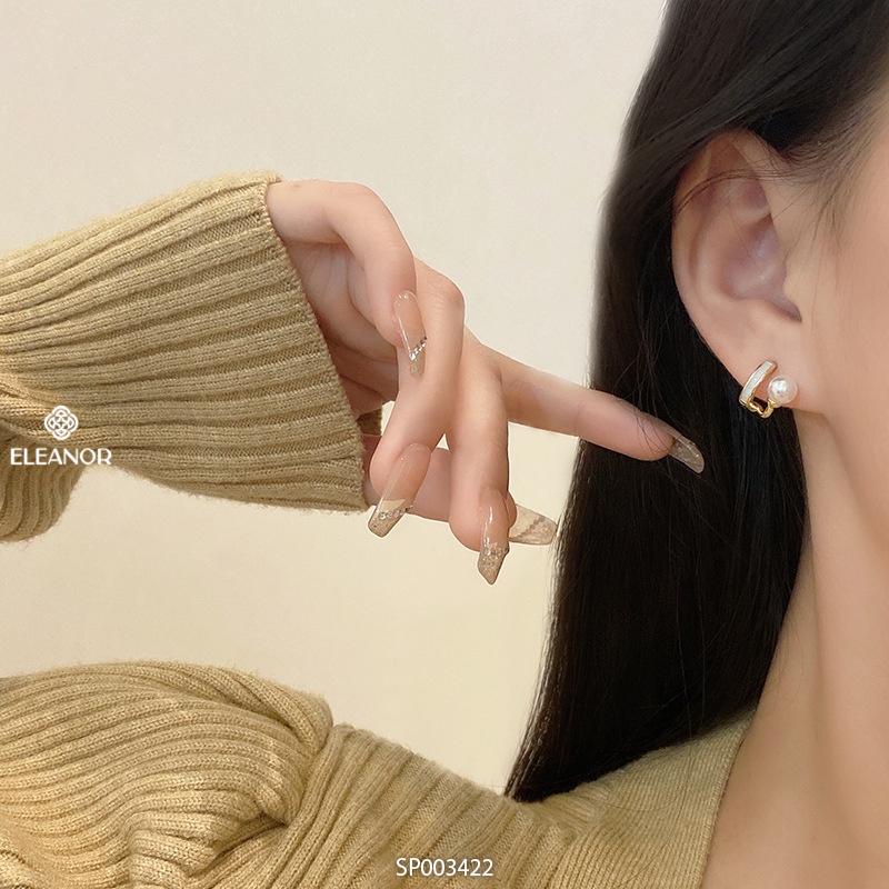 Bông tai nữ chuôi bạc 925 Eleanor Accessories ngọc trai nhân tạo viền cong phụ kiện trang sức 3422