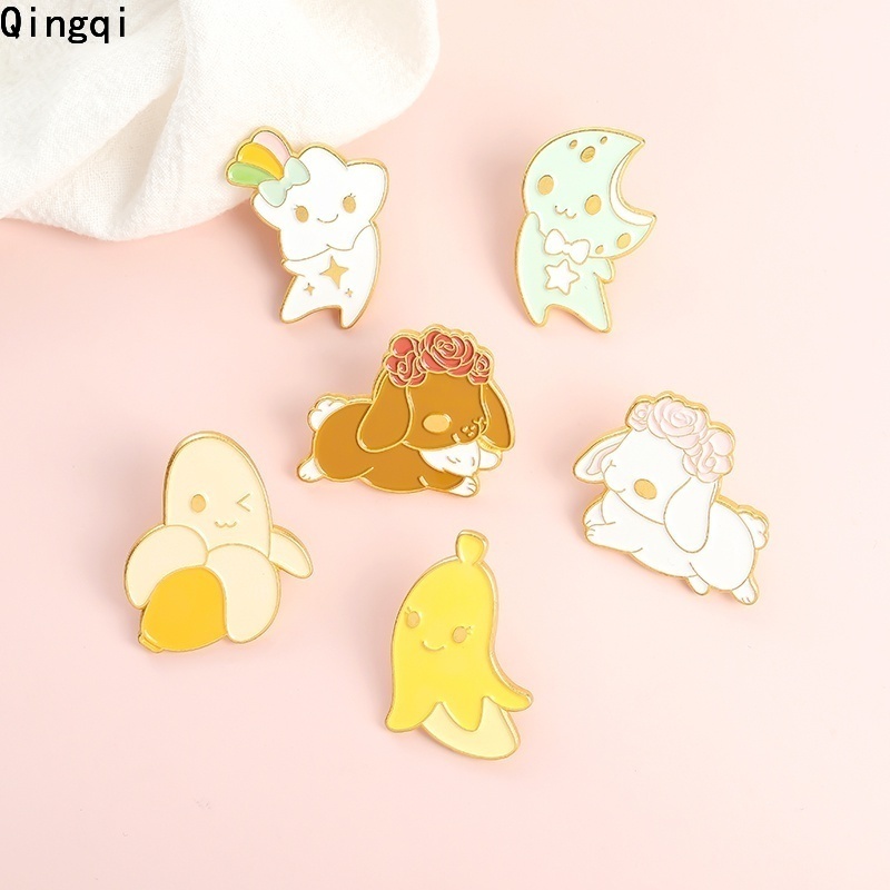 Ghim cài áo Miss Zoe hình trái chuối / mặt trăng / ngôi sao / cún hoạt hình dễ thương