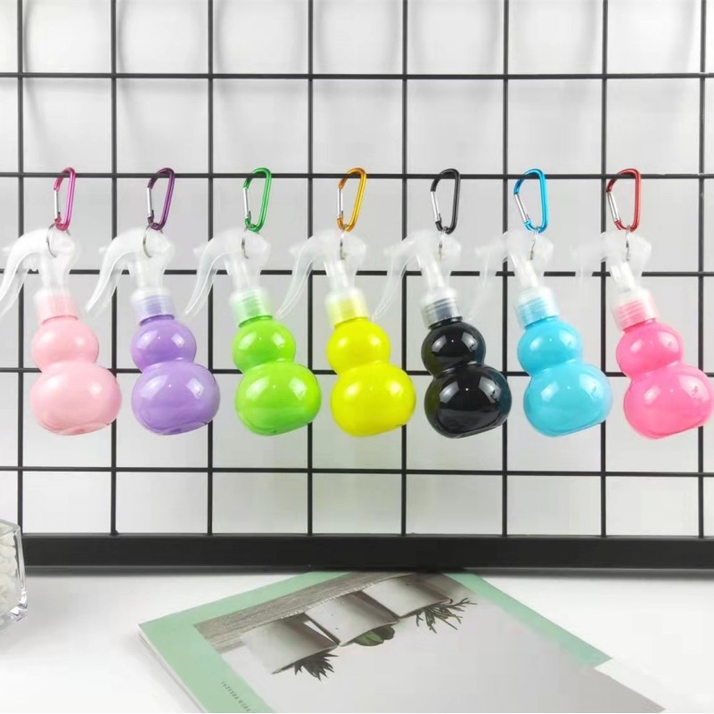 Bình xịt nước rửa tay mini hình quả bí ngô màu sắc ngẫu nhiên có móc tiện dụng khi đi du lịch 100ml