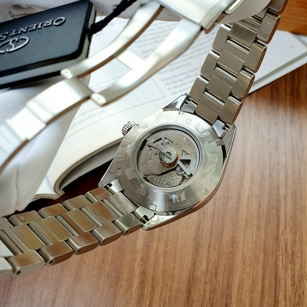 Đồng hồ nam chính hãng Orient Star Basic Date Classic RE-AU0404N00B