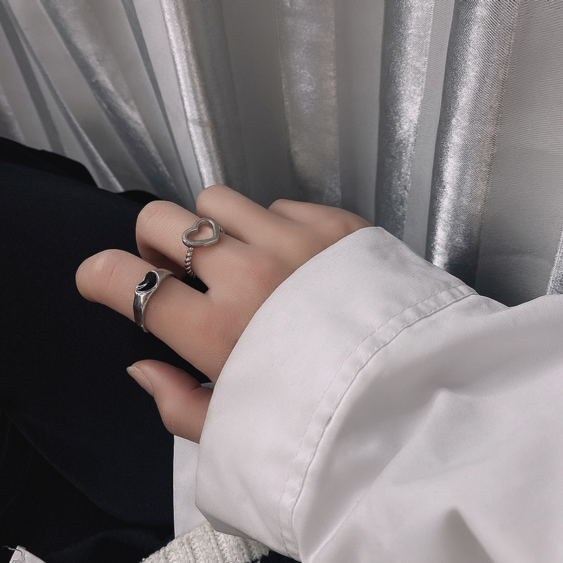 Nhẫn Hình Trái Tim Hở Màu Đen Điều Chỉnh Được Thiết Kế Đơn Giản Cho Nam Và Nữ 22790