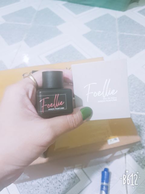 Nước hoa vùng kín Foellie đen | BigBuy360 - bigbuy360.vn