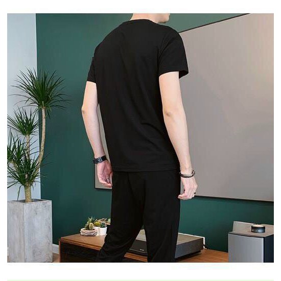 Bộ đồ nam tay dài y hình, vải êm, mát, không đổ lông (Ega)