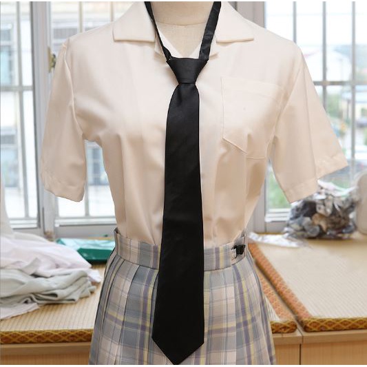 Cà Vạt Thắt Sẵn - Cà Vạt Kỷ Yếu - Cà Vạt Nam Nữ Học Sinh Bản Nhỏ