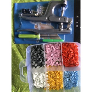 Set kềm và 50 bộ nút nhựa Nhật (t3 loại nhám )